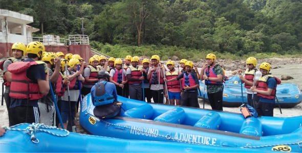 Day Rafting in Rishikesh